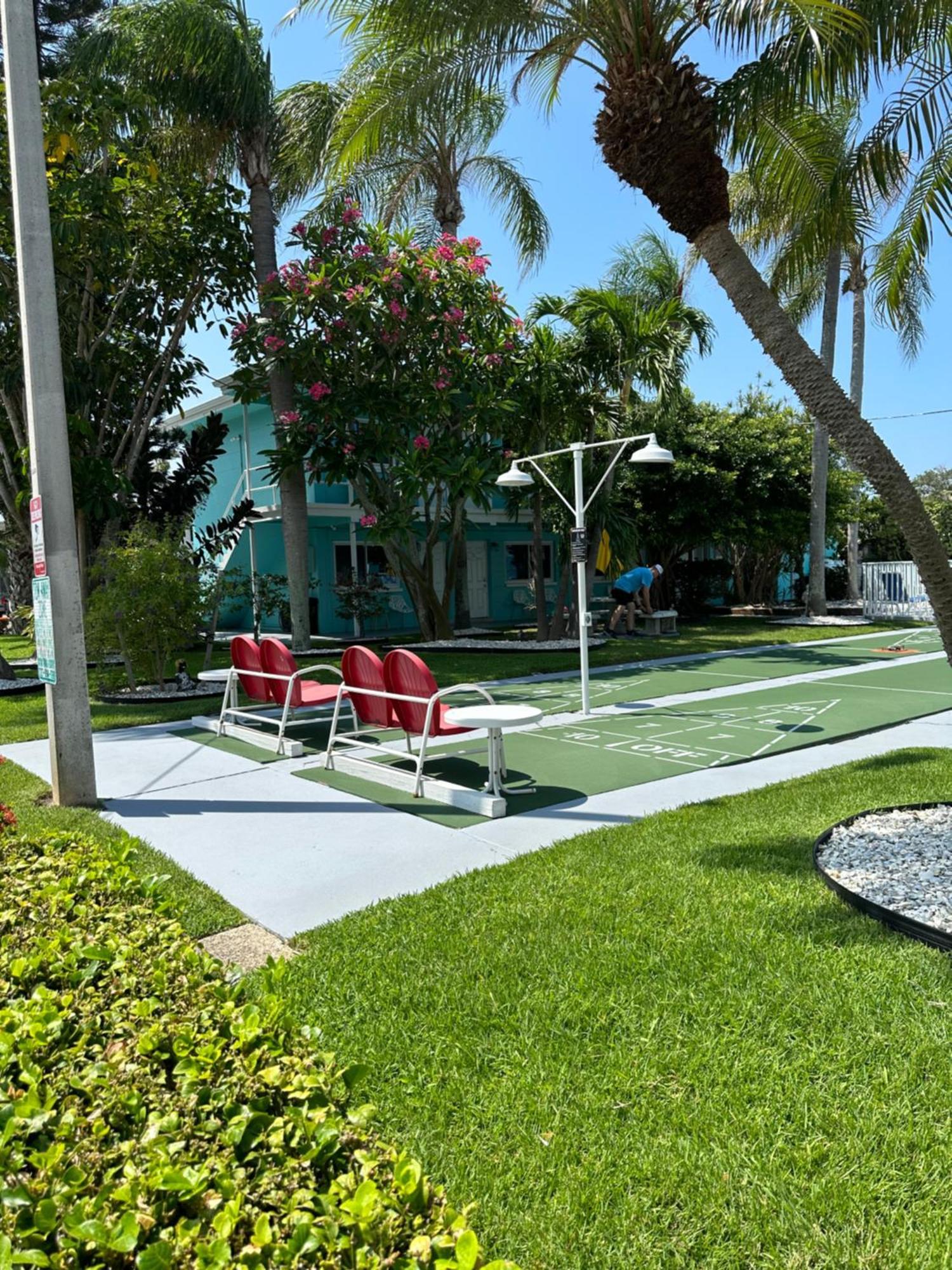 Sea Jay Motel And Marina (Adults Only) St. Pete Beach Eksteriør billede